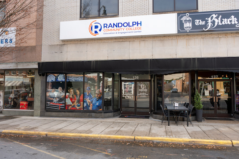 Photo of the outside of RCC's Education and Engagement Center