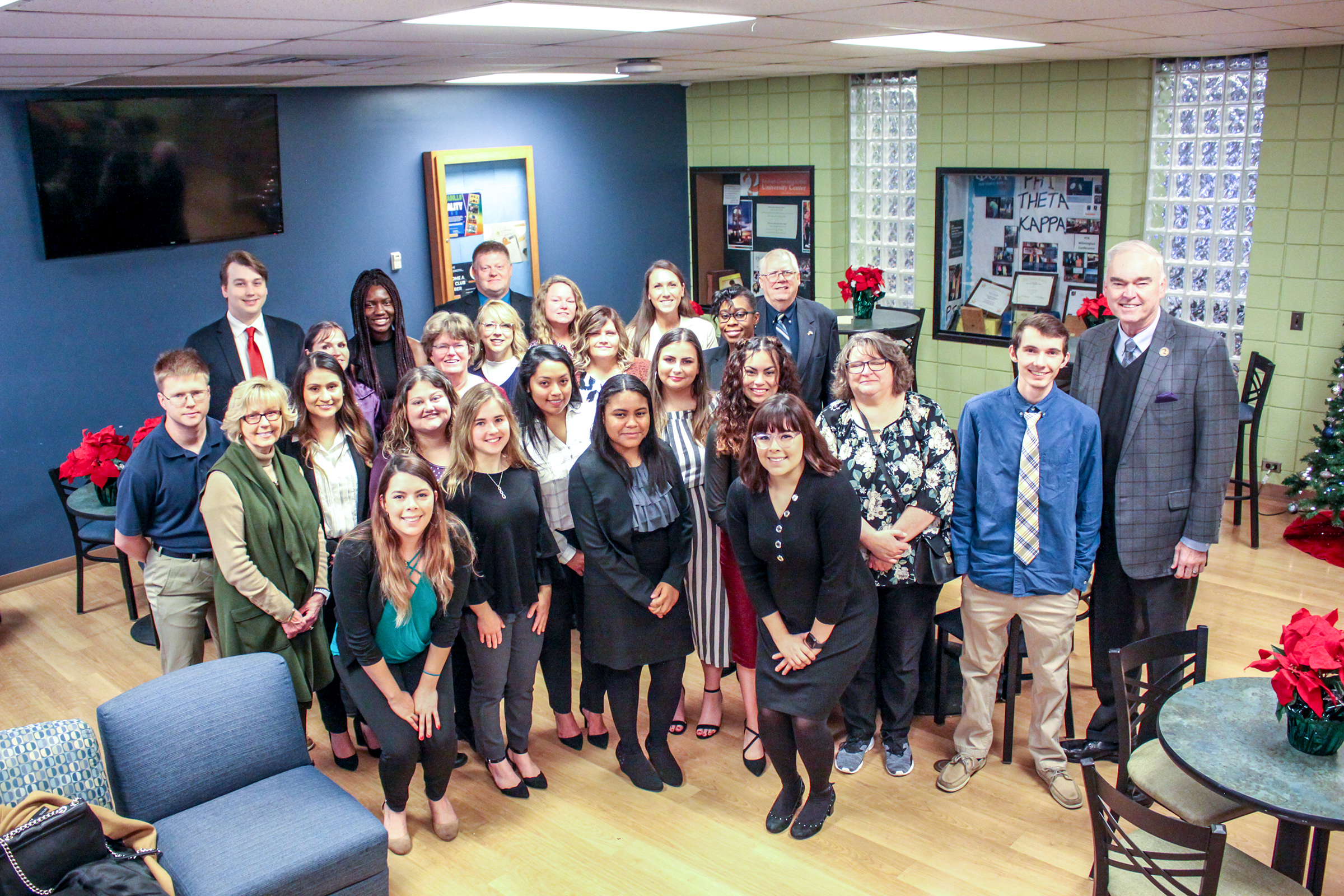 PTK Alums and Dr. Shackleford