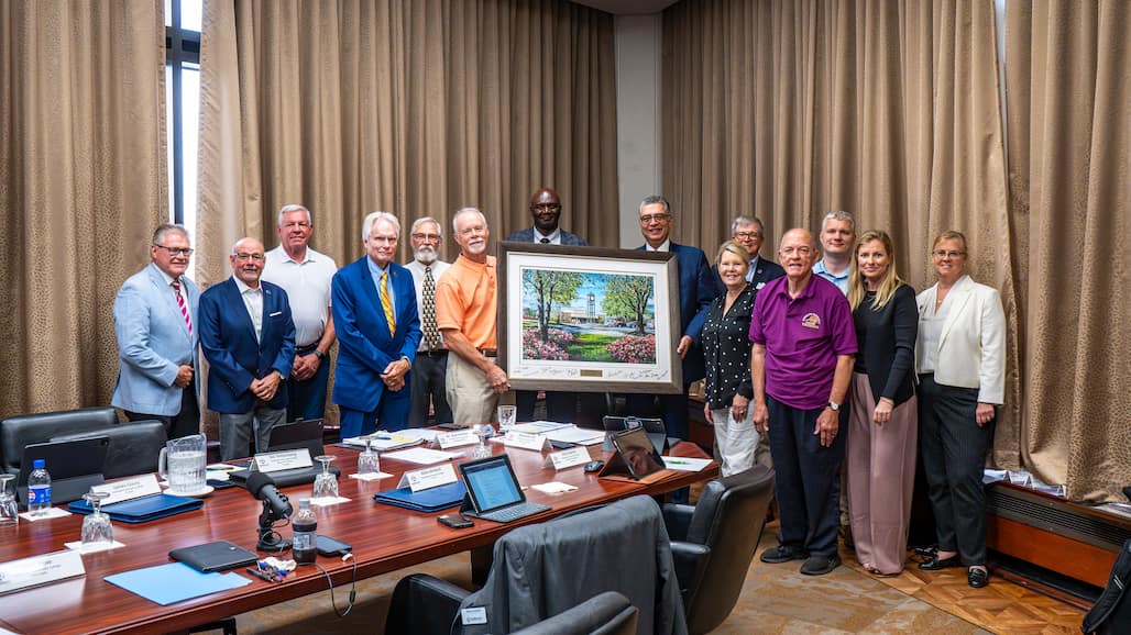 Photo of the RCC Board of Trustees and Cabinet.